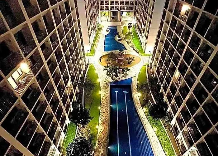 Deluxe Razelles 2 At Shore 2 Residences Tower 1