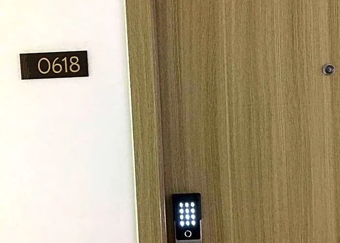 Deluxe Razelles 2 At Shore 2 Residences Tower 1 Hotel