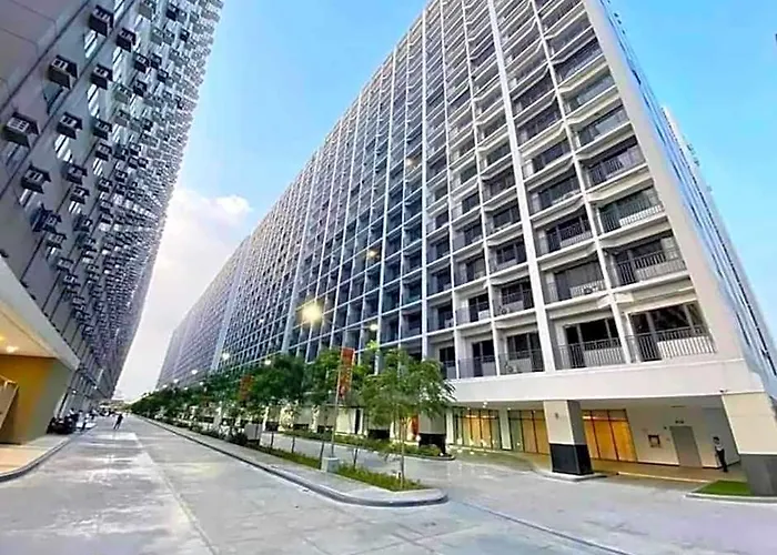 Deluxe Razelles 2 At Shore 2 Residences Tower 1 4*
